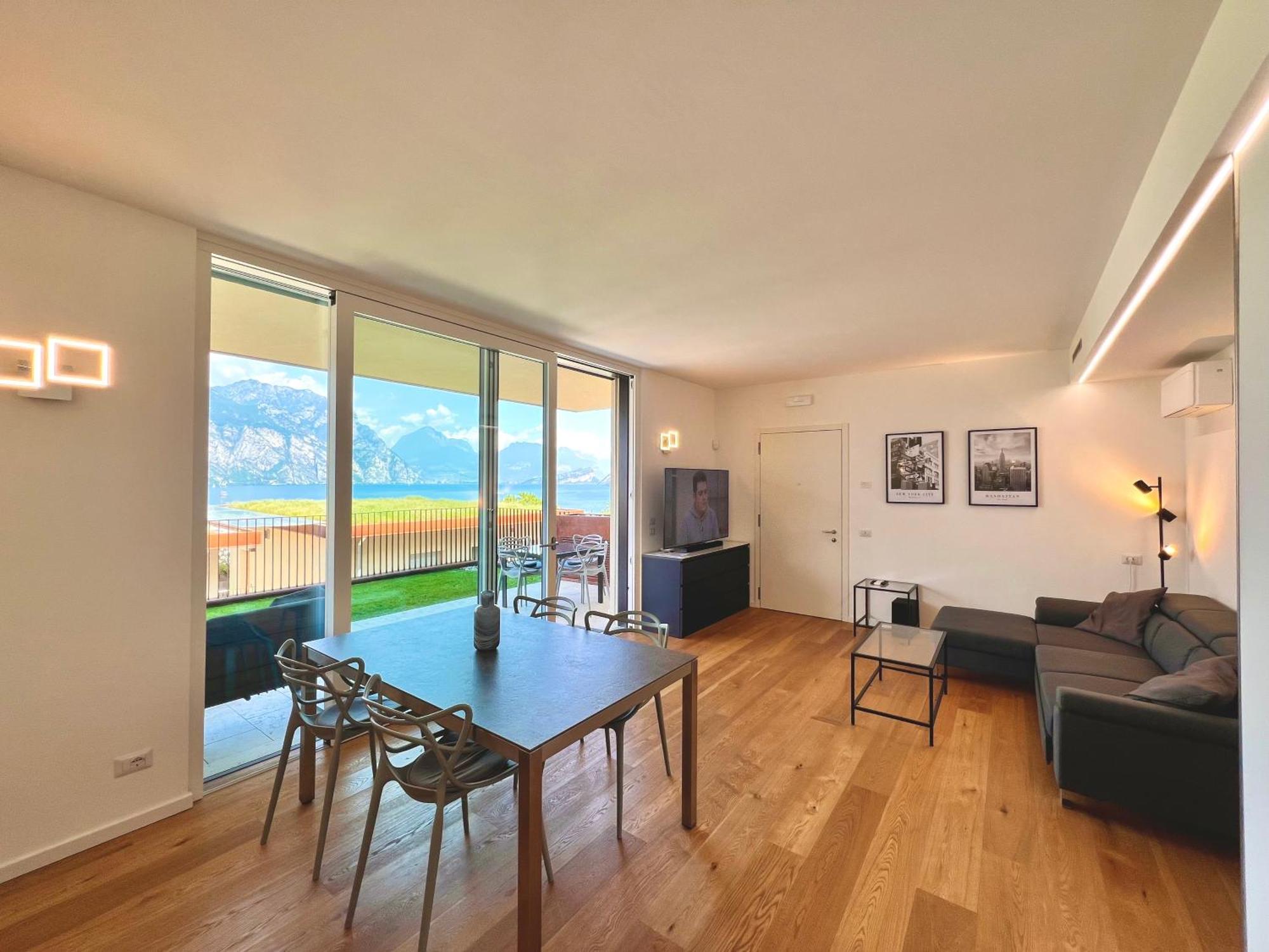 Seeblick Le Dimore Malcesine Luaran gambar
