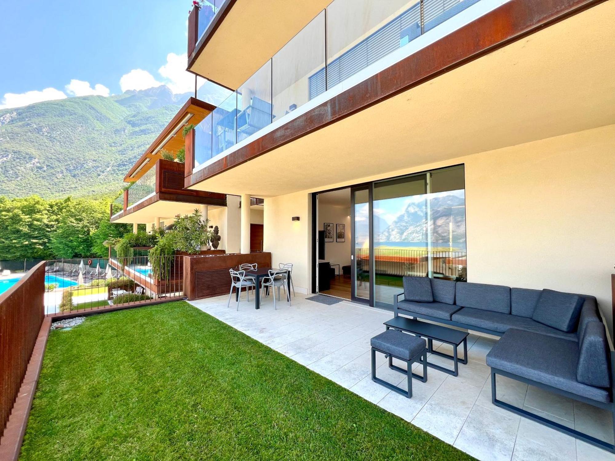 Seeblick Le Dimore Malcesine Luaran gambar